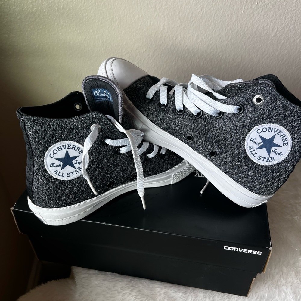 Converse Chuck Taylor All Star Hi Top Unisex Shoe Size, Women 7.5, Men 5.5